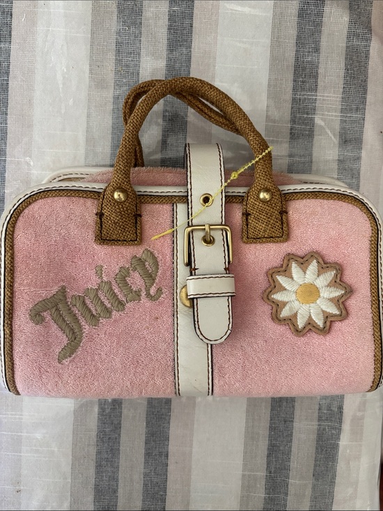Juicy Couture Handbags - Vintage Pink Juicy Couture Makeup/Toiletry Bag